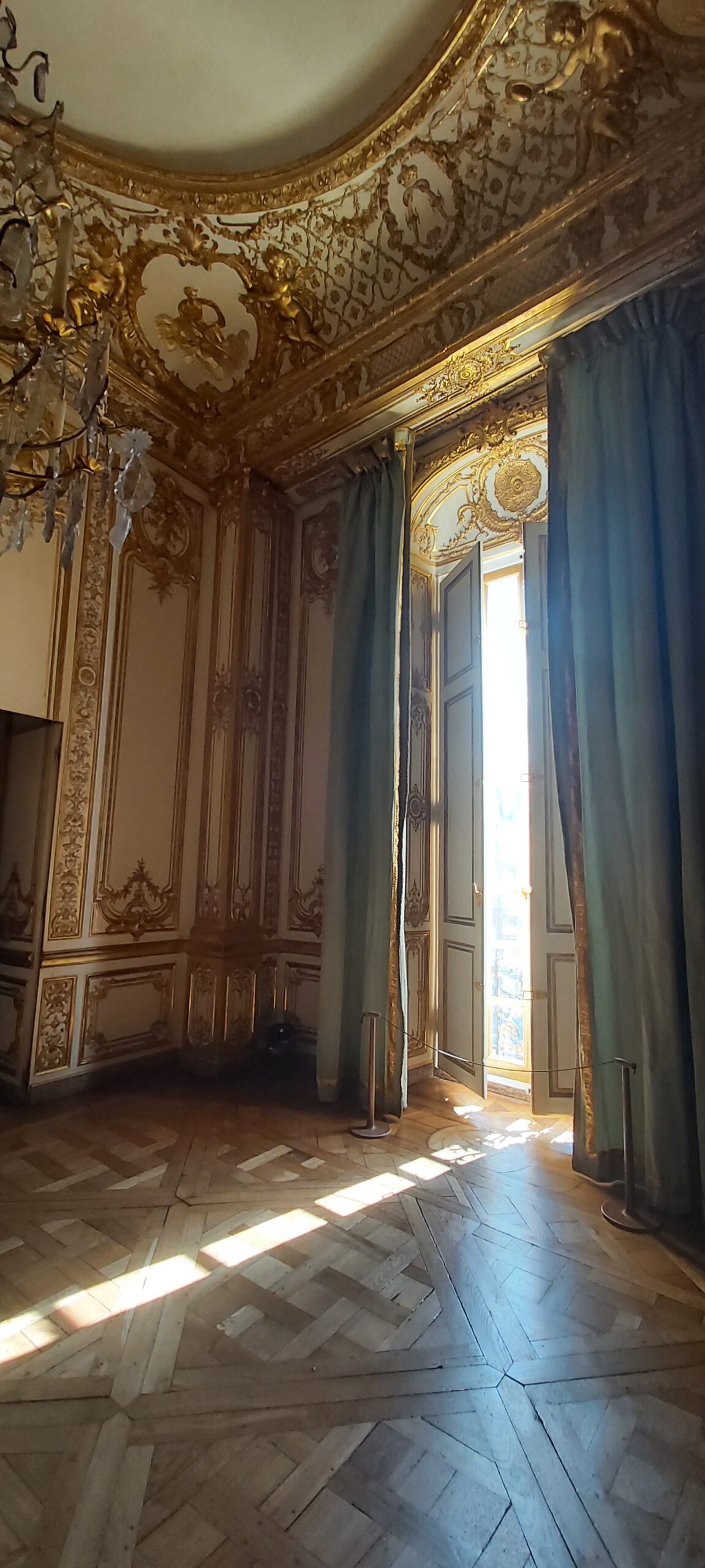VISIO PRIVILEGE Visite virtuelle des appartements privés de Louis XV et XVI à Versailles – mercredi 20 avril 2022 à 18h30